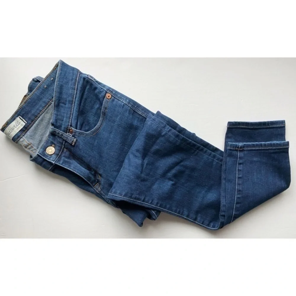 Madewell • 8